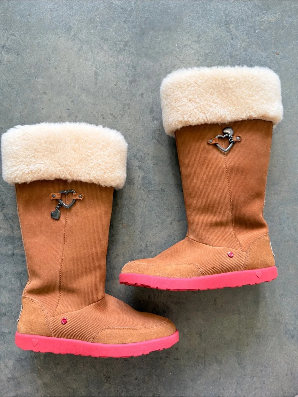 UGG Girls Tall Chestnut Shearling Boots Pink Sole Heart Charm Size 3